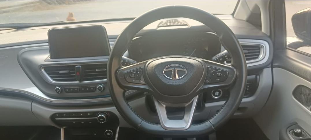 यूज़्ड 2024 टाटा टीगोर, HSR Layout, Bangalore 12 यूज़्ड 2024 टाटा टीगोर, HSR Layout, Bangalore 12