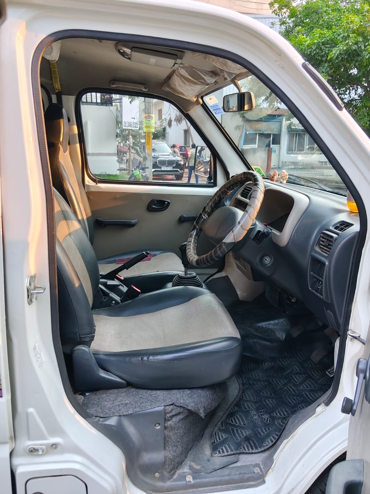 Used 2014 Maruti Suzuki Eeco Used 2014 Maruti Suzuki Eeco
