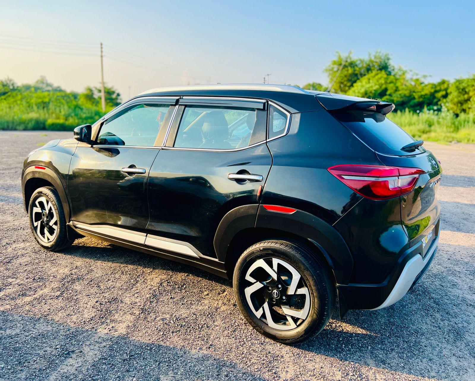 2021 निसान मैग्नाइट XV 2021 निसान मैग्नाइट XV