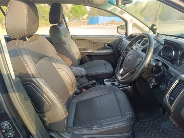 View Tata Hexa Image 11 Used Tata Hexa Image 11