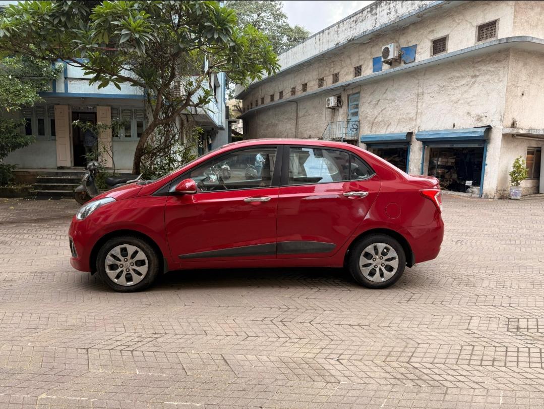 यूज़्ड 2014 ह्युंडई एक्सेंट, Kalyan City, Kalyan 1 यूज़्ड 2014 ह्युंडई एक्सेंट, Kalyan City, Kalyan 1