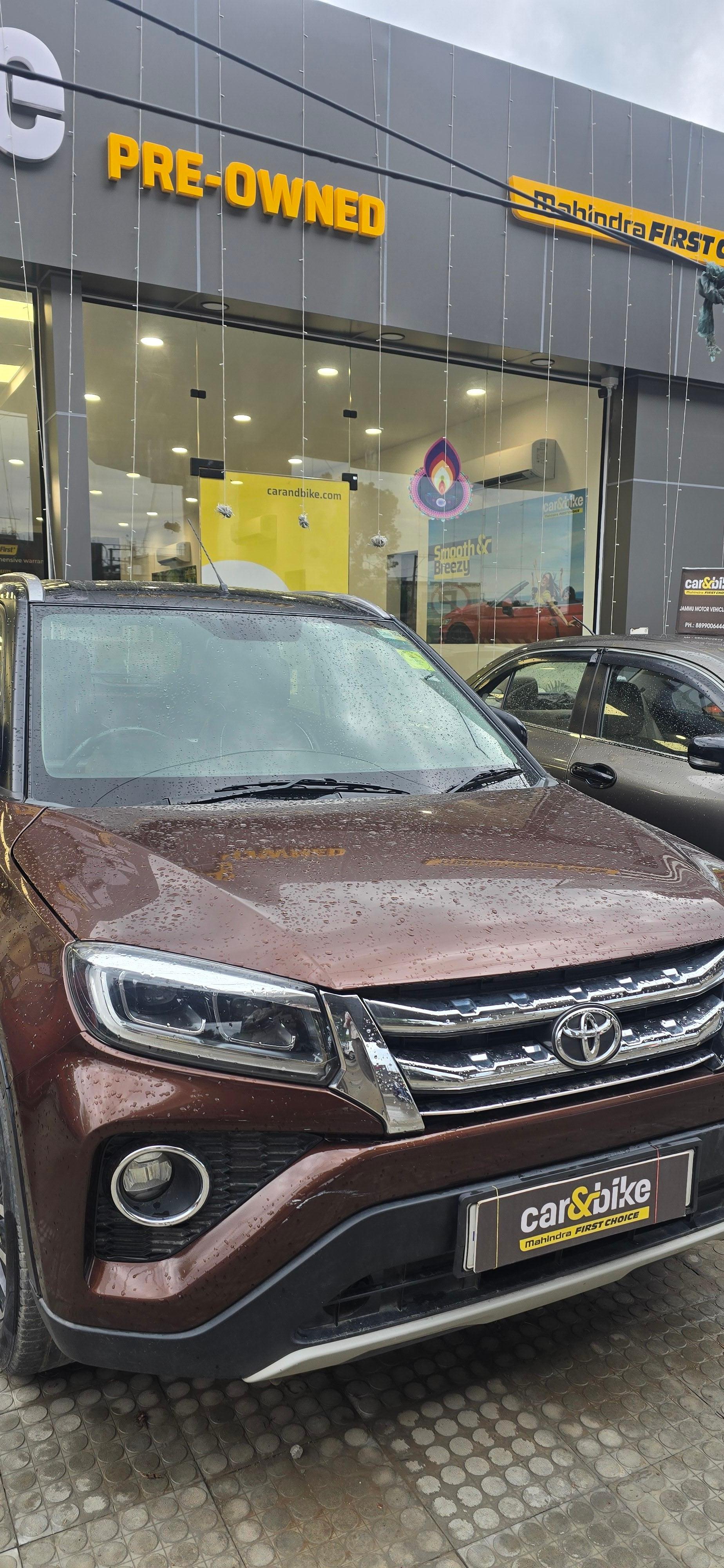 2020 टोयोटा अर्बन क्रूजर Premium MT 2020 टोयोटा अर्बन क्रूजर Premium MT