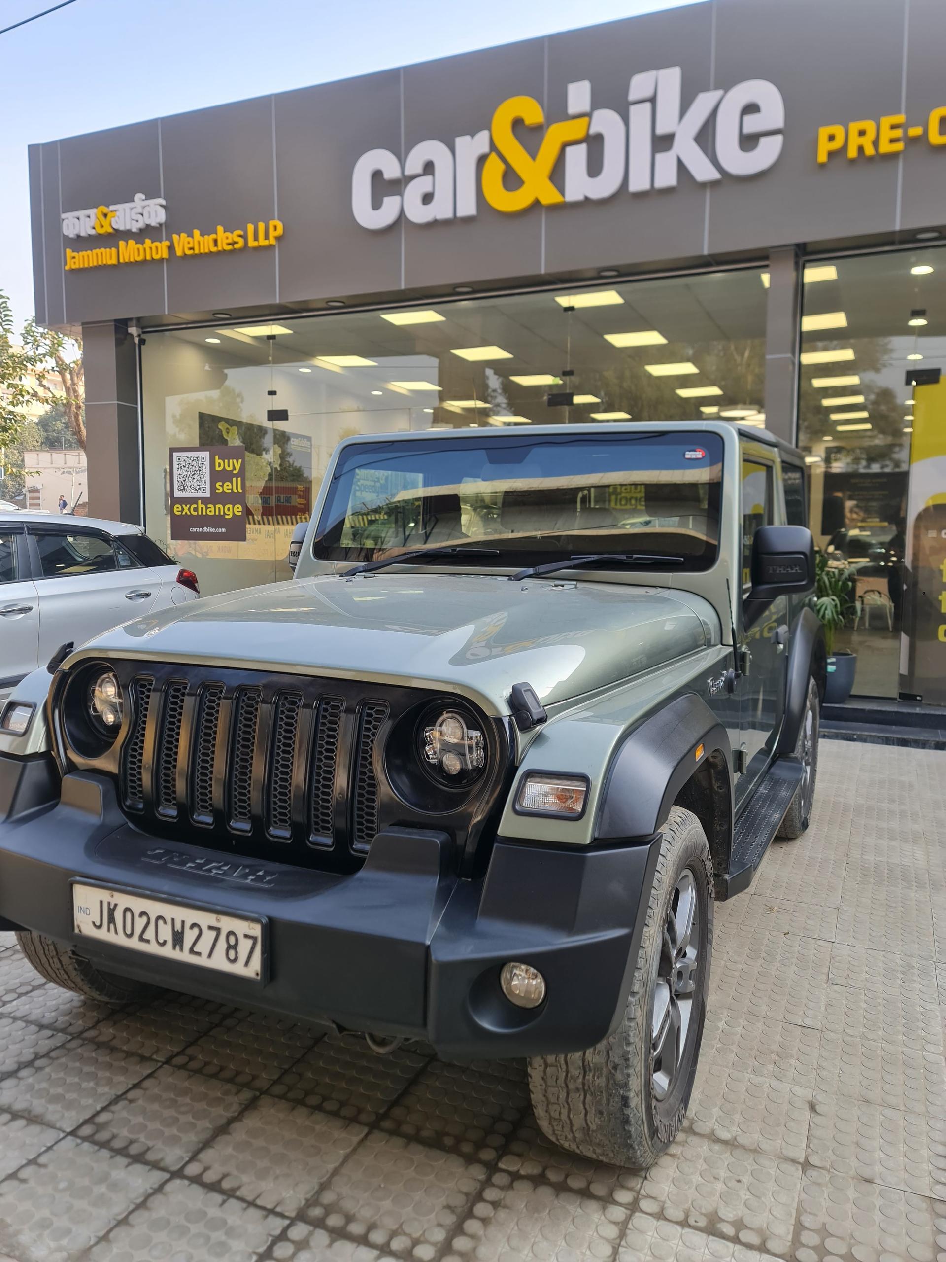 2022 महिंद्रा थार LX Manual 4 Seater Hard Top Diesel 2022 महिंद्रा थार LX Manual 4 Seater Hard Top Diesel