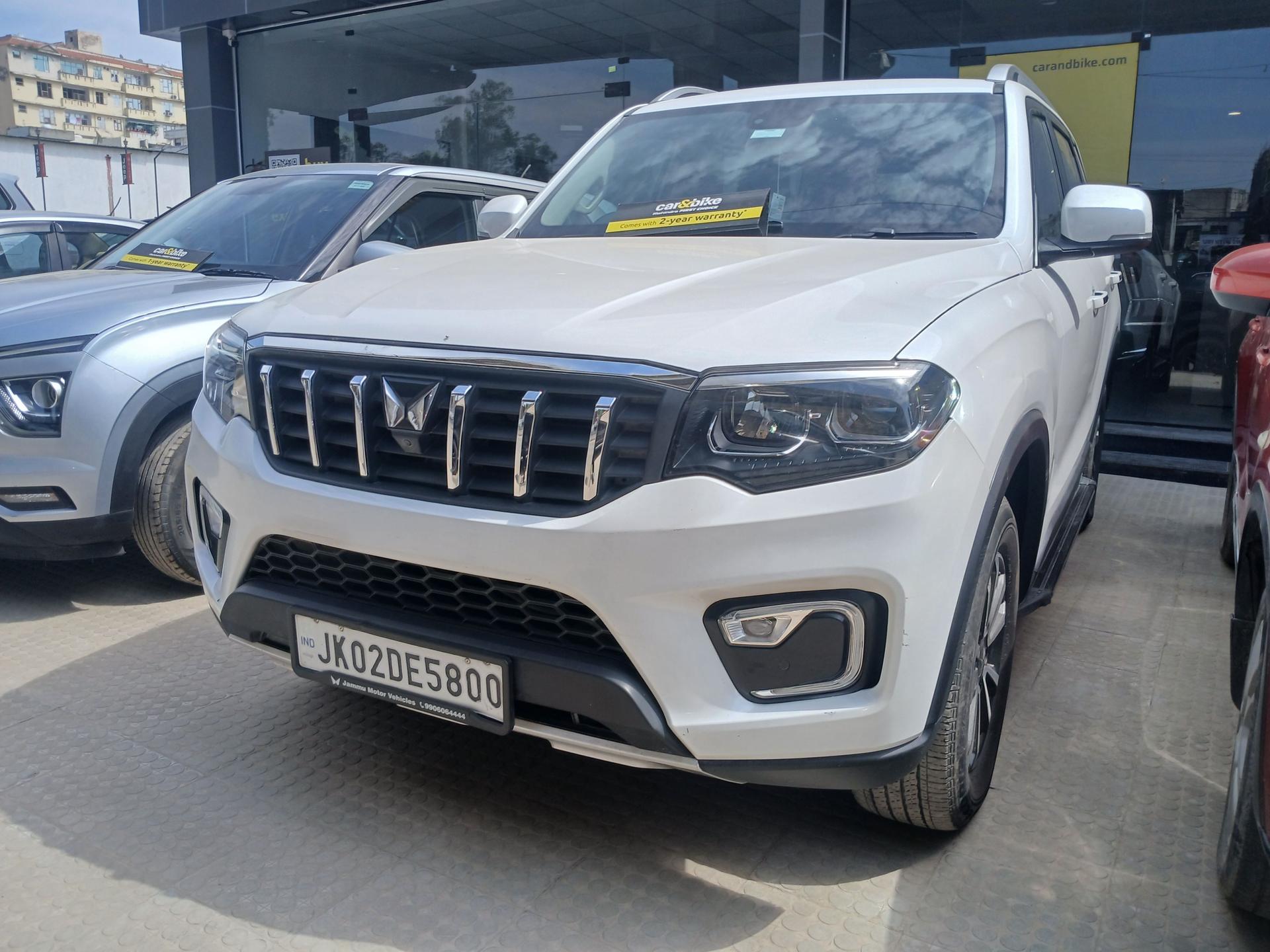 2023 महिंद्रा स्कॉर्पियो-N Z4 E 7 STR Diesel 2023 महिंद्रा स्कॉर्पियो-N Z4 E 7 STR Diesel