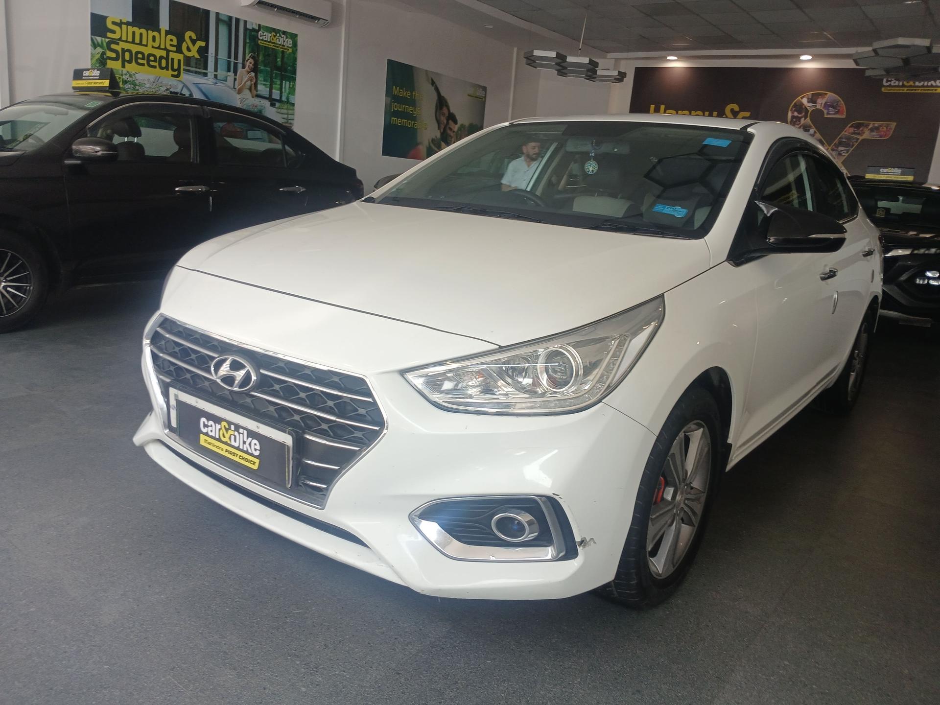 2019 ह्युंडई वरना 1.6 CRDi SX MT 2019 ह्युंडई वरना 1.6 CRDi SX MT