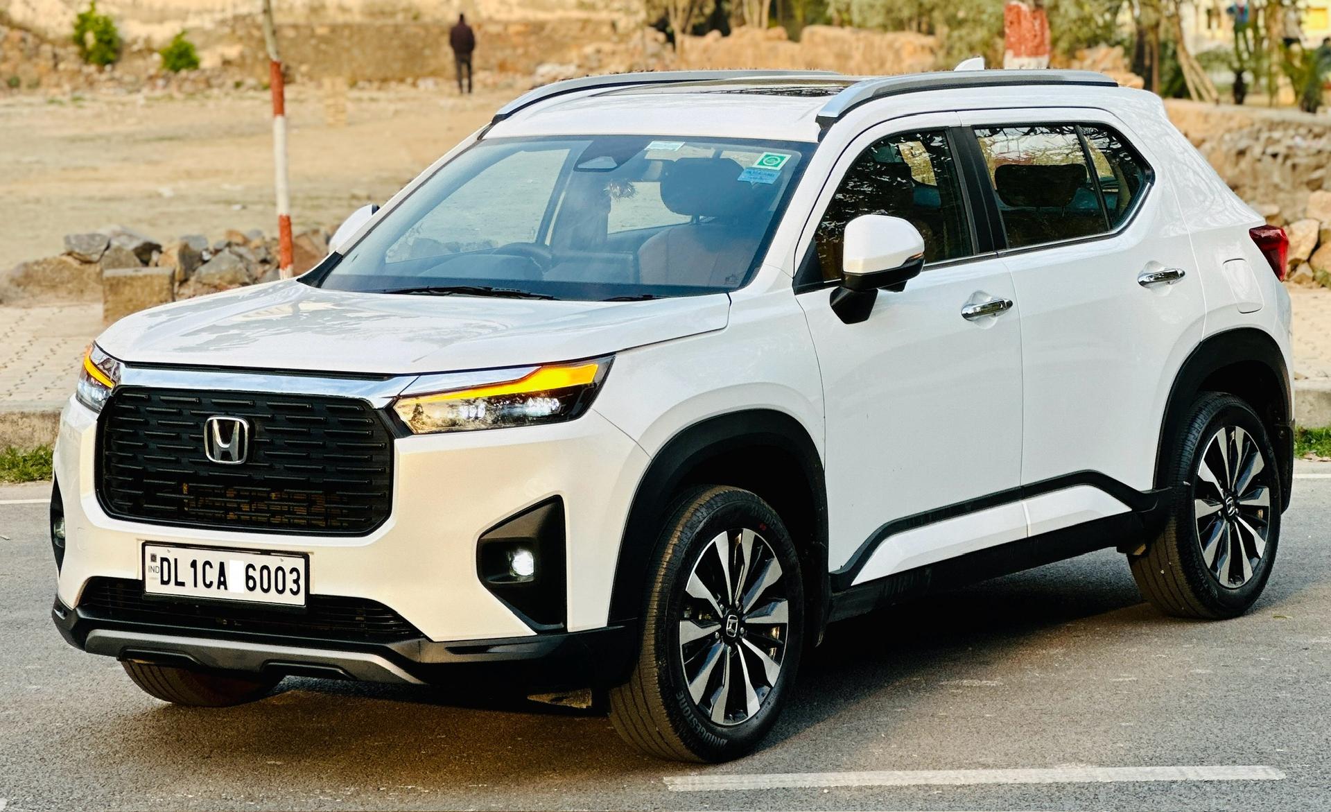 2023 होंडा एलेवटेई ZX CVT 2023 होंडा एलेवटेई ZX CVT