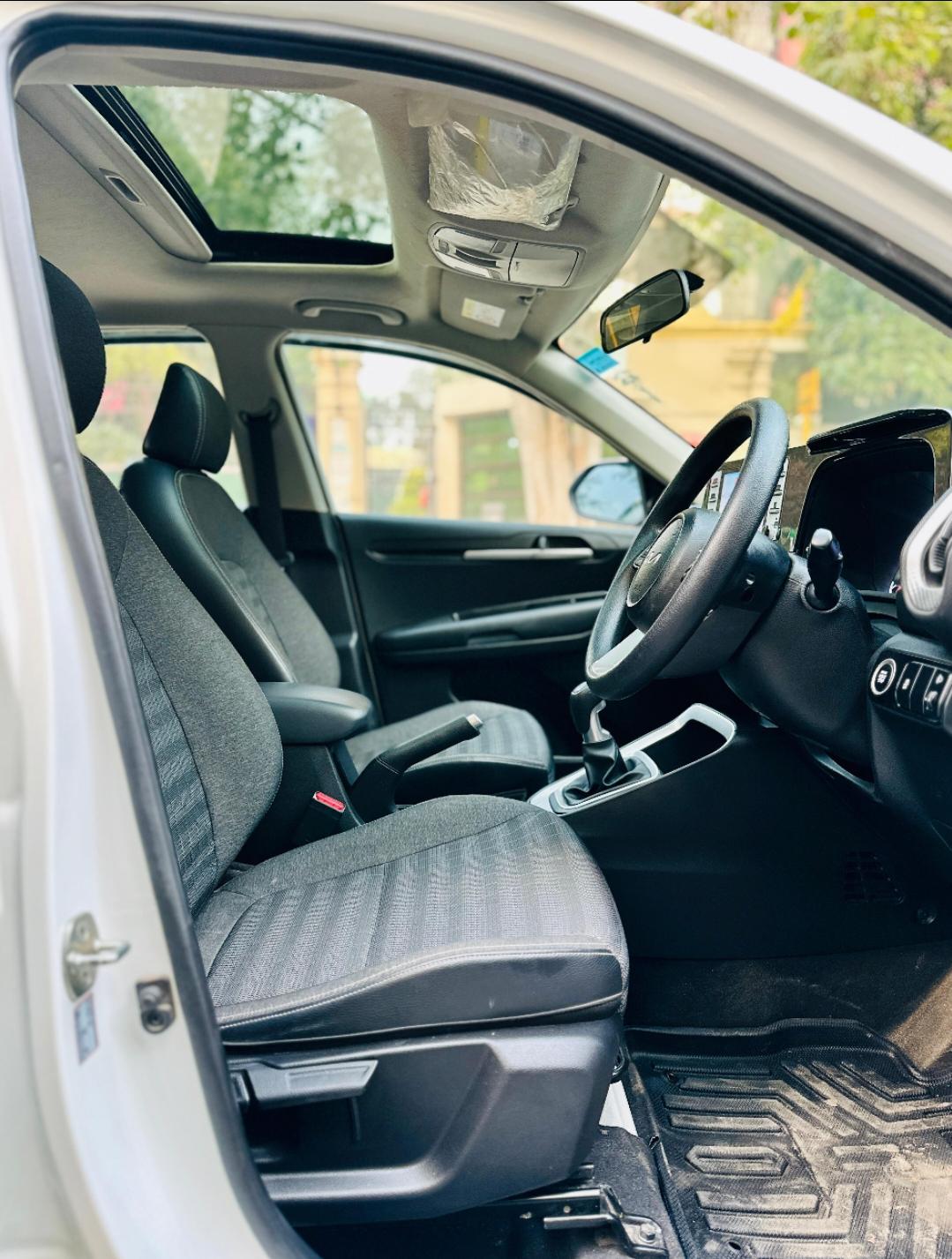 यूज़्ड 2023 किया सॉनेट, Yozna Vihar, New Delhi 16 यूज़्ड 2023 किया सॉनेट, Yozna Vihar, New Delhi 16