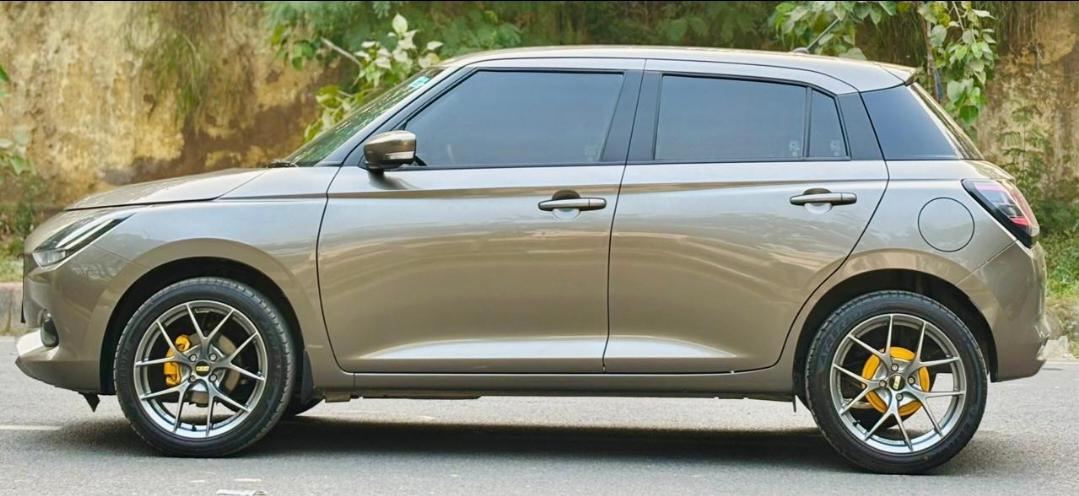 यूज़्ड 2024 मारुति सुजुकी स्विफ्ट, Yozna Vihar, New Delhi 1 यूज़्ड 2024 मारुति सुजुकी स्विफ्ट, Yozna Vihar, New Delhi 1