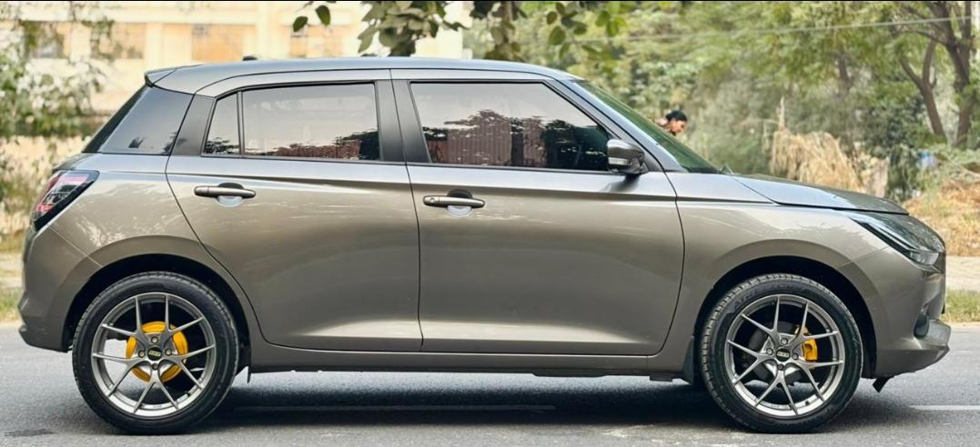 यूज़्ड 2024 मारुति सुजुकी स्विफ्ट, Yozna Vihar, New Delhi 5 यूज़्ड 2024 मारुति सुजुकी स्विफ्ट, Yozna Vihar, New Delhi 5