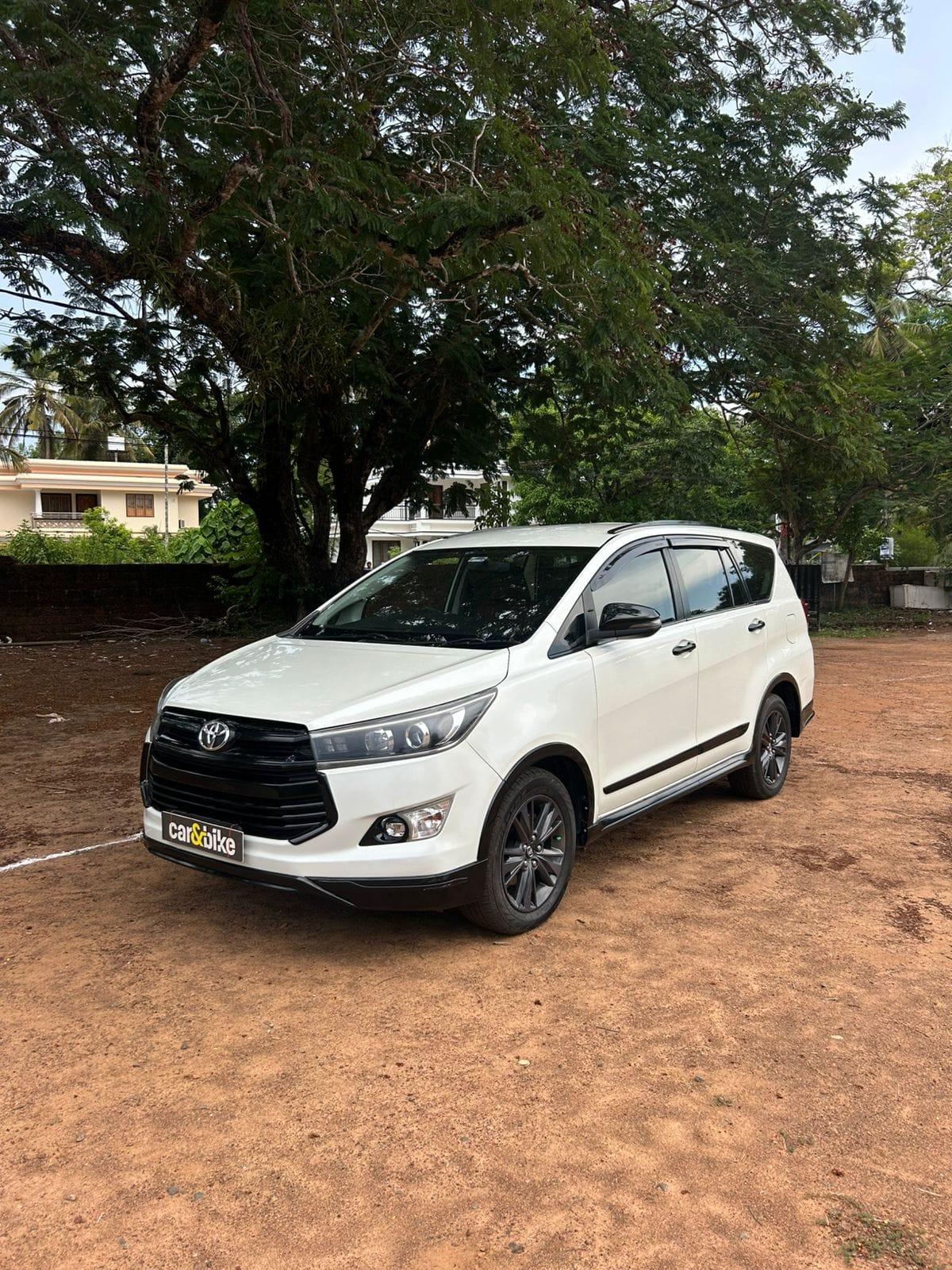 2018 टोयोटा इनोवा क्रिस्टा Touring Sport Diesel MT 2018 टोयोटा इनोवा क्रिस्टा Touring Sport Diesel MT