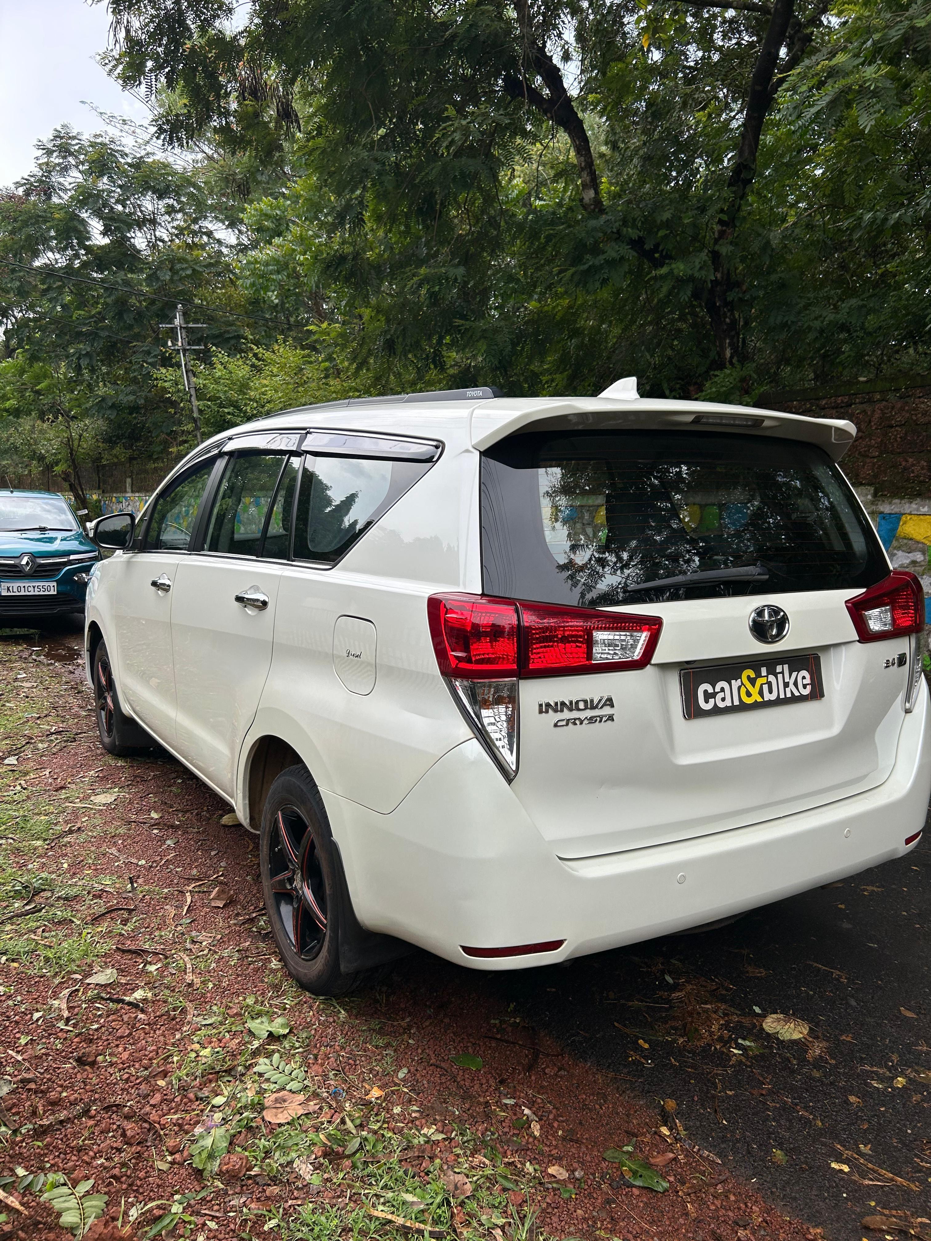 यूज़्ड 2016 टोयोटा इनोवा क्रिस्टा, Pallikunnu, Kannur 2 यूज़्ड 2016 टोयोटा इनोवा क्रिस्टा, Pallikunnu, Kannur 2
