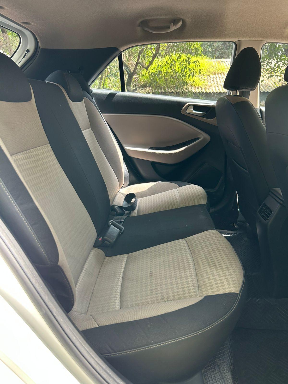 यूज़्ड 2020 ह्युंडई ईलाइट आई20, Pallikunnu, Kannur 14 यूज़्ड 2020 ह्युंडई ईलाइट आई20, Pallikunnu, Kannur 14