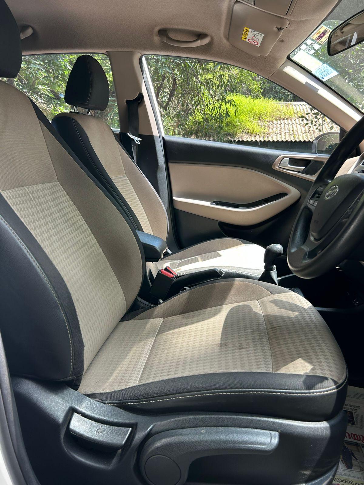 यूज़्ड 2020 ह्युंडई ईलाइट आई20, Pallikunnu, Kannur 13 यूज़्ड 2020 ह्युंडई ईलाइट आई20, Pallikunnu, Kannur 13