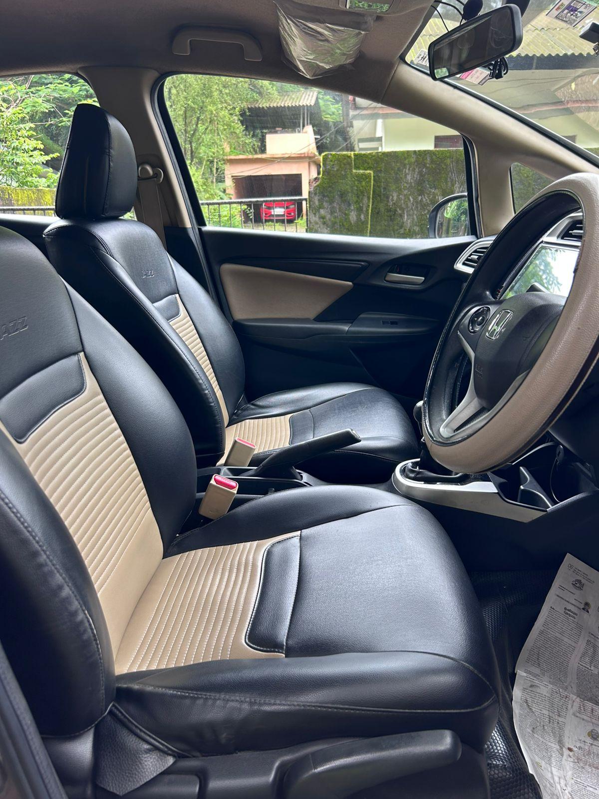 यूज़्ड 2017 होंडा जैज़, Pallikunnu, Kannur 15 यूज़्ड 2017 होंडा जैज़, Pallikunnu, Kannur 15