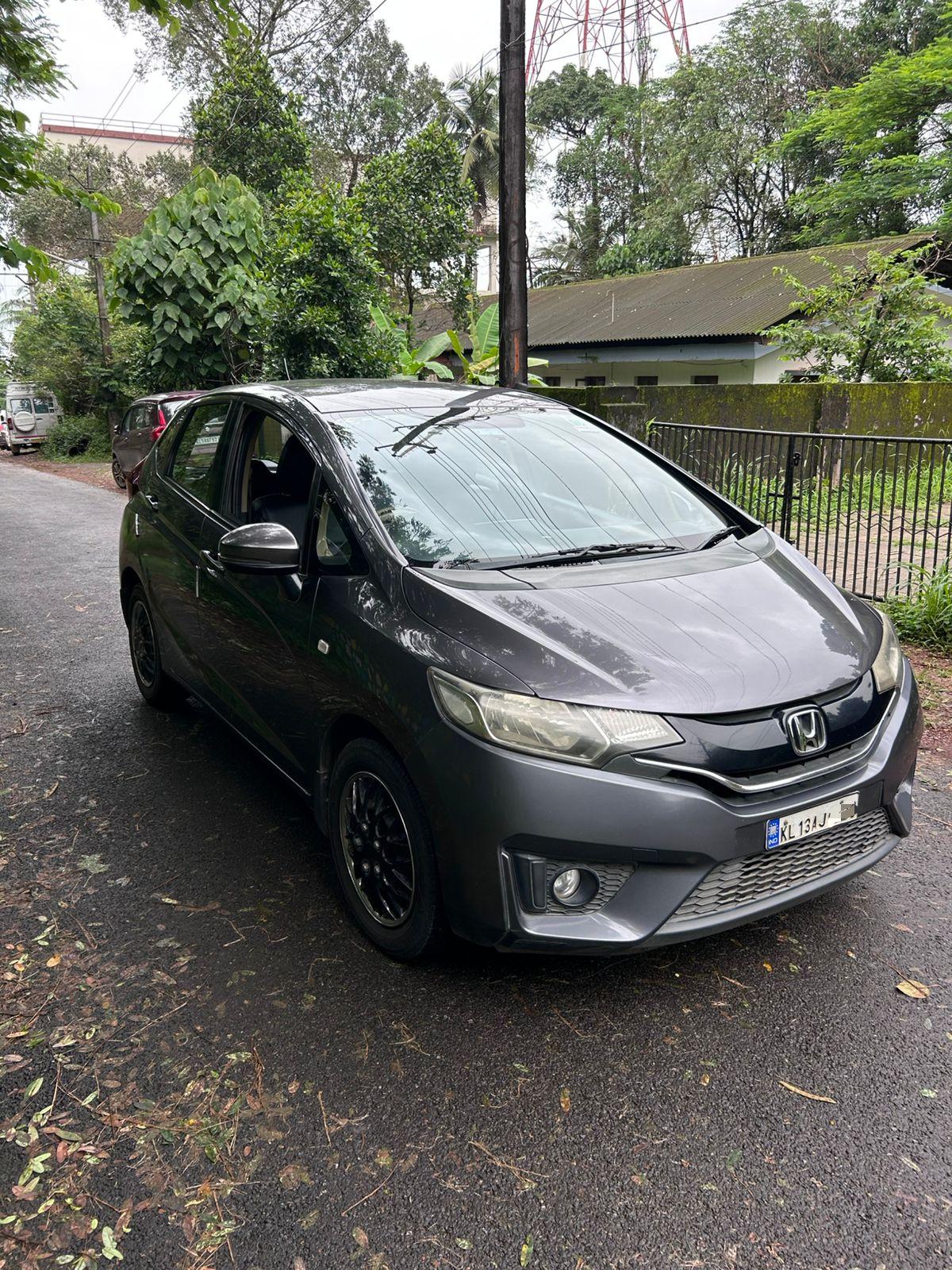 यूज़्ड 2017 होंडा जैज़, Pallikunnu, Kannur 2 यूज़्ड 2017 होंडा जैज़, Pallikunnu, Kannur 2