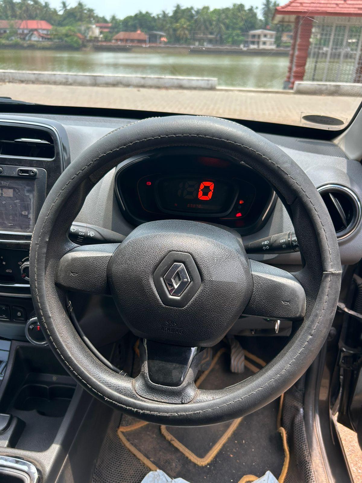 यूज़्ड 2018 रेनो क्विड, Pallikunnu, Kannur 12 यूज़्ड 2018 रेनो क्विड, Pallikunnu, Kannur 12