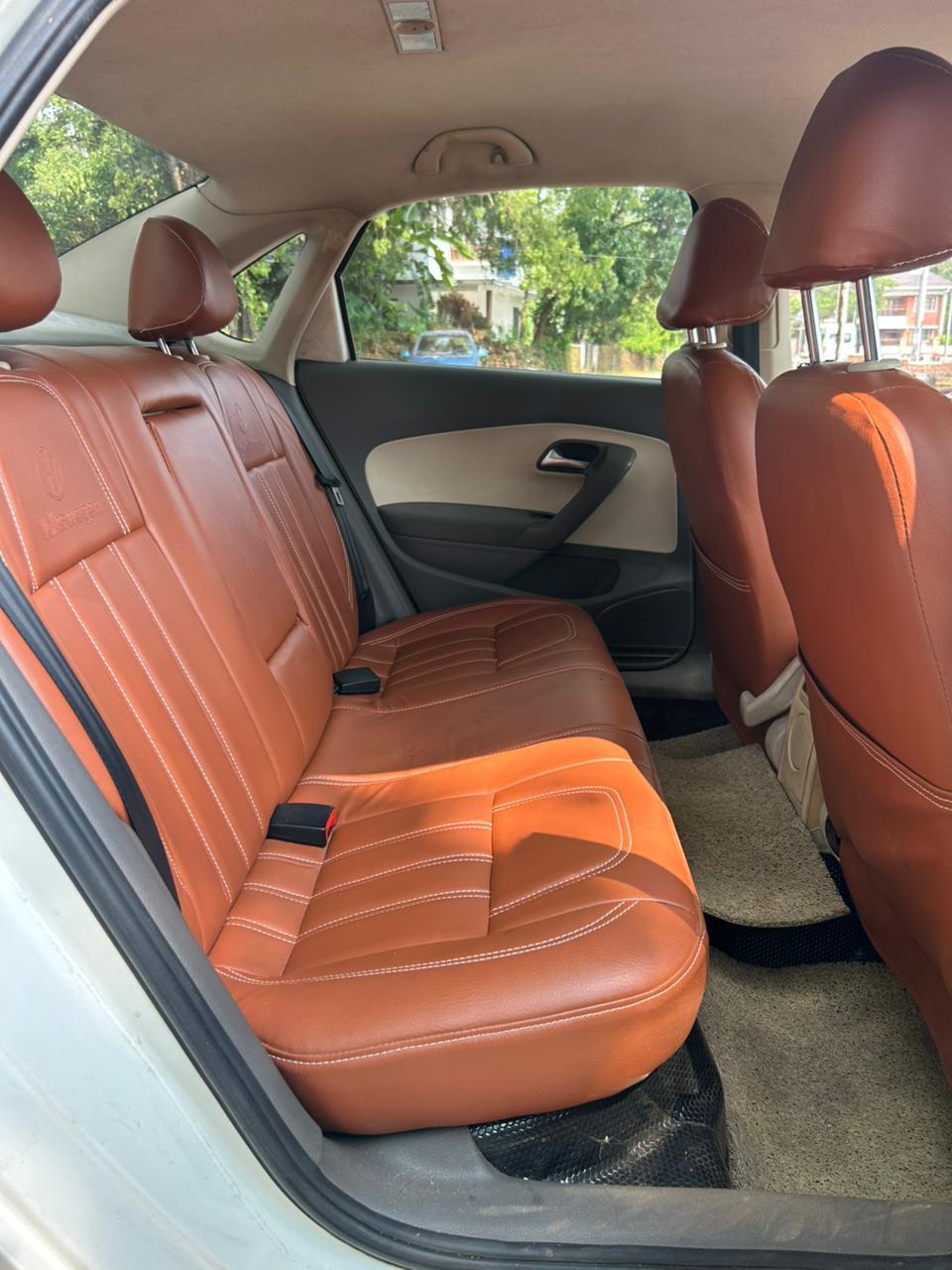 यूज़्ड 2011 फॉक्सवैगन वेंटो, Pallikunnu, Kannur 14 यूज़्ड 2011 फॉक्सवैगन वेंटो, Pallikunnu, Kannur 14