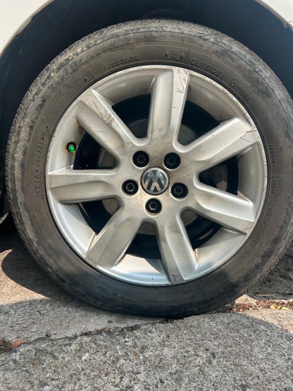 यूज़्ड 2011 फॉक्सवैगन वेंटो, Pallikunnu, Kannur 8 यूज़्ड 2011 फॉक्सवैगन वेंटो, Pallikunnu, Kannur 8