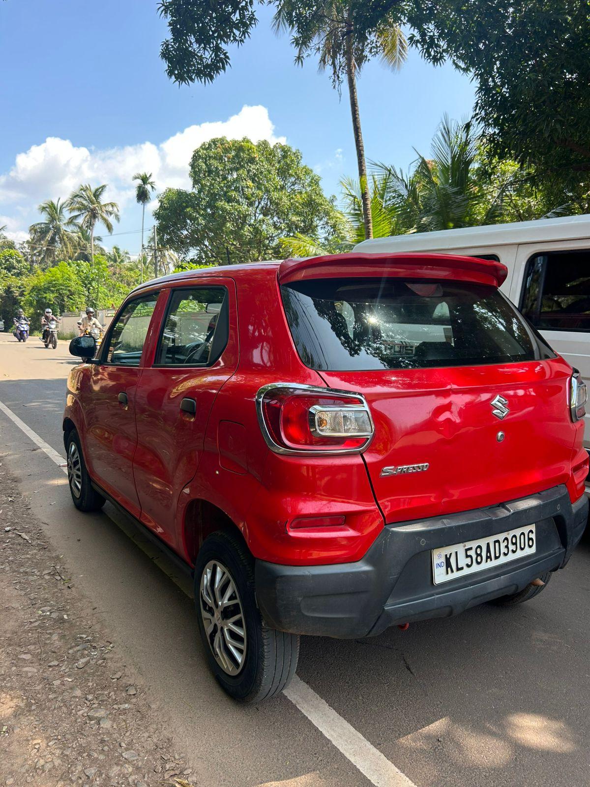 यूज़्ड 2020 मारुति सुजुकी रों-प्रेस्सो, Pallikunnu, Kannur 2 यूज़्ड 2020 मारुति सुजुकी रों-प्रेस्सो, Pallikunnu, Kannur 2