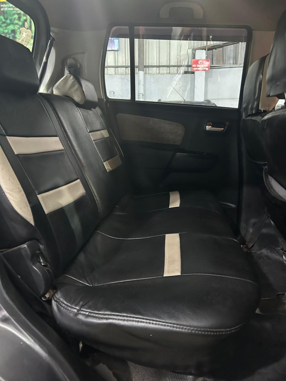 यूज़्ड 2017 मारुति सुजुकी वैगन आर, Pallikunnu, Kannur 16 यूज़्ड 2017 मारुति सुजुकी वैगन आर, Pallikunnu, Kannur 16