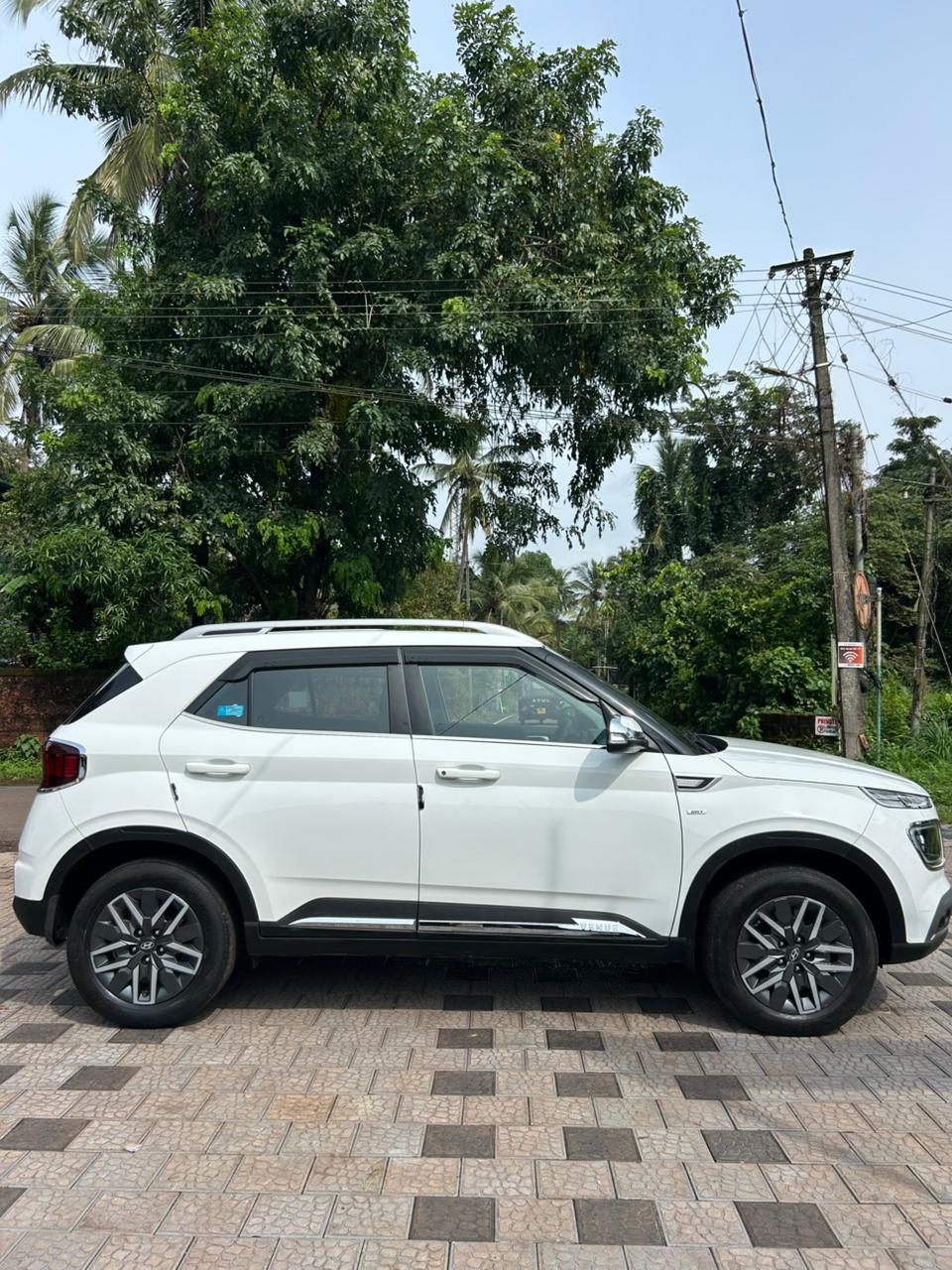 यूज़्ड 2021 ह्युंडई वेन्यू, Pallikunnu, Kannur 5 यूज़्ड 2021 ह्युंडई वेन्यू, Pallikunnu, Kannur 5