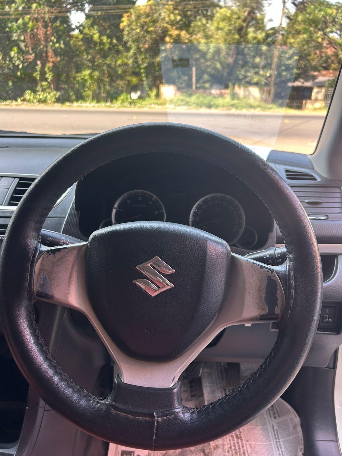 यूज़्ड 2012 मारुति सुजुकी स्विफ्ट, Pallikunnu, Kannur 12 यूज़्ड 2012 मारुति सुजुकी स्विफ्ट, Pallikunnu, Kannur 12