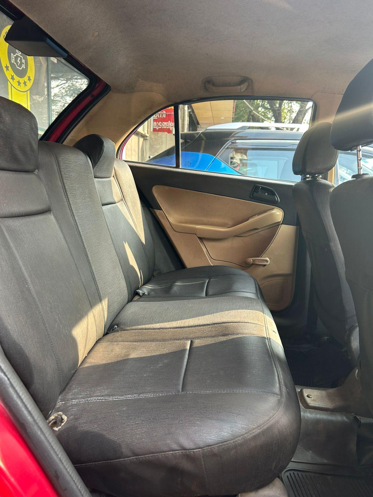 यूज़्ड 2012 टाटा इंडिका विस्टा, Pallikunnu, Kannur 14 यूज़्ड 2012 टाटा इंडिका विस्टा, Pallikunnu, Kannur 14