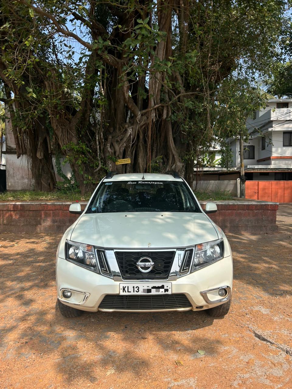 2016 निसान टेरानो XE D 2016 निसान टेरानो XE D