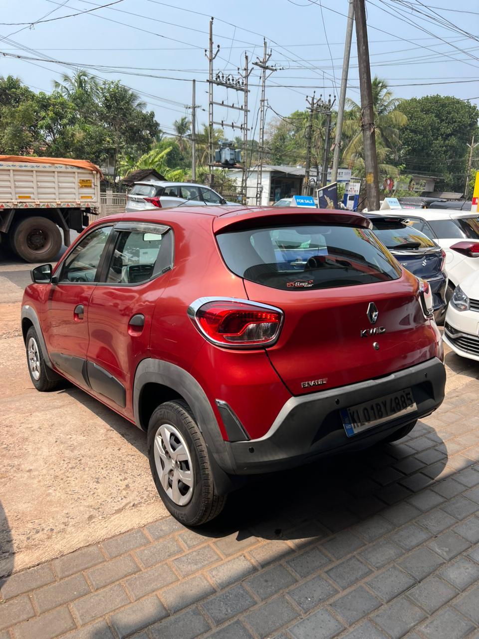 यूज़्ड 2016 रेनो क्विड, Pallikunnu, Kannur 3 यूज़्ड 2016 रेनो क्विड, Pallikunnu, Kannur 3