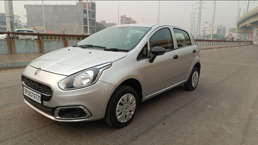 2015 फिएट पुंटो इवो 1.3 Sportivo Diesel 2015 फिएट पुंटो इवो 1.3 Sportivo Diesel