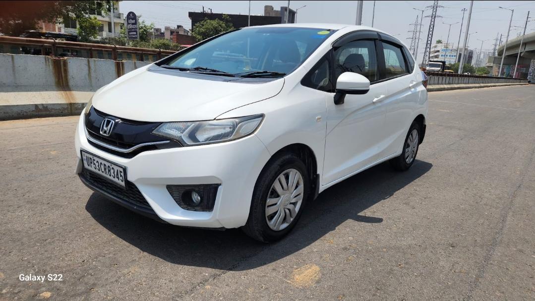 2017 होंडा जैज़ SV MT Petrol 2017 होंडा जैज़ SV MT Petrol