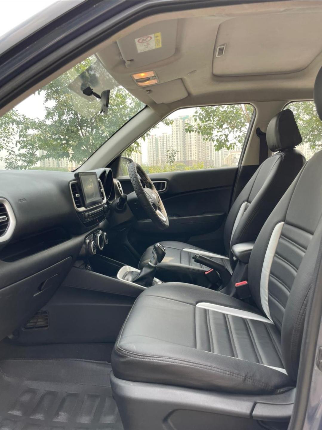 यूज़्ड 2021 ह्युंडई वेन्यू, Noida  13 यूज़्ड 2021 ह्युंडई वेन्यू, Noida  13