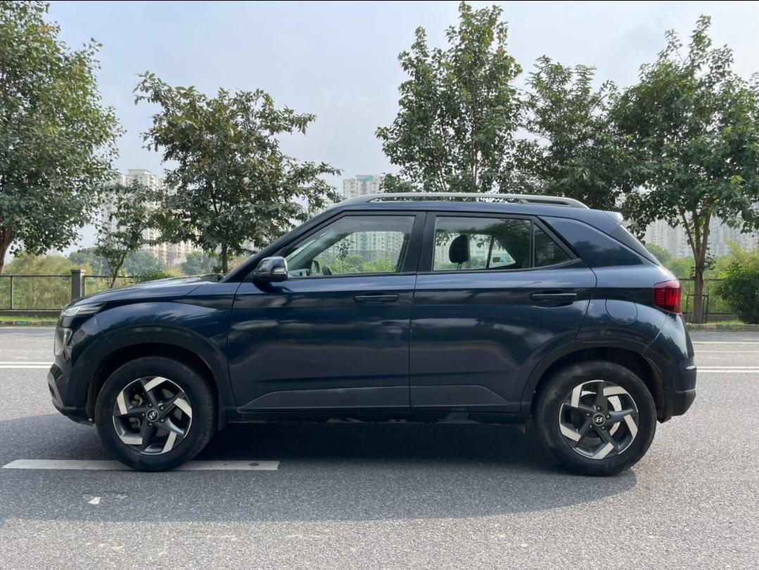 यूज़्ड 2021 ह्युंडई वेन्यू, Noida  1 यूज़्ड 2021 ह्युंडई वेन्यू, Noida  1