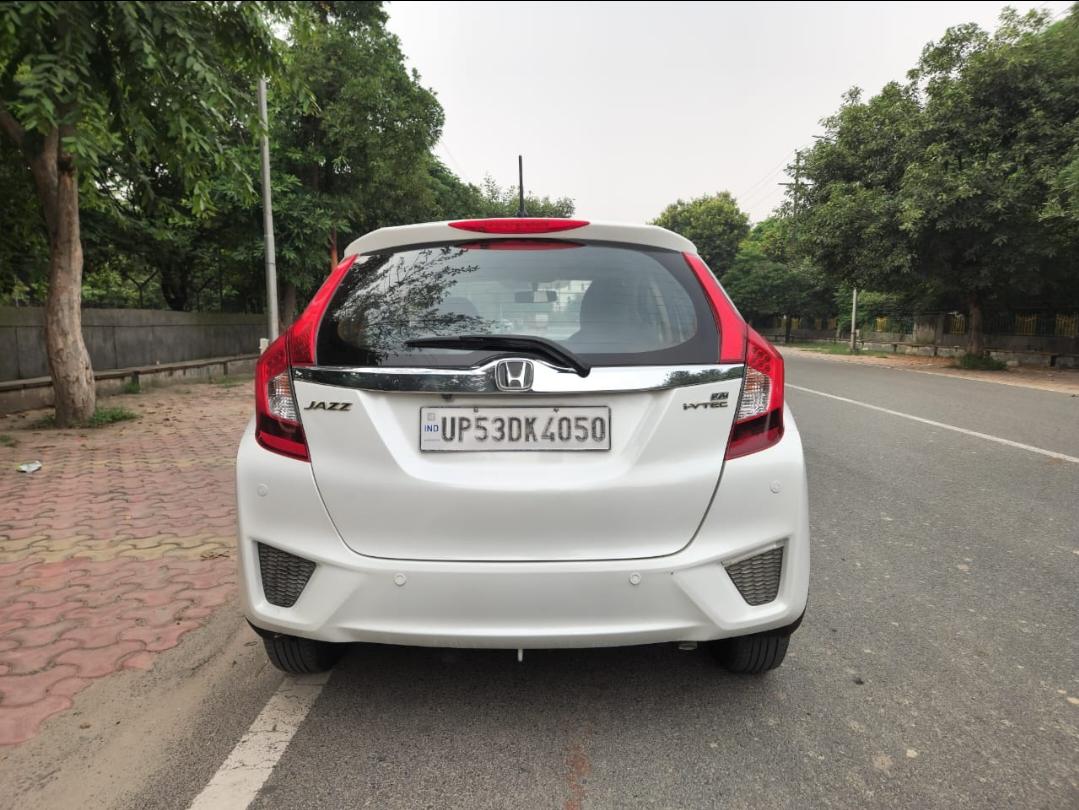 यूज़्ड 2019 होंडा जैज़, Noida New Delhi 3 यूज़्ड 2019 होंडा जैज़, Noida New Delhi 3