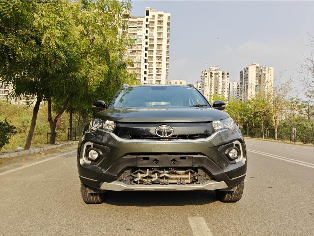 2022 टाटा नेक्सन Revotorq XZA Plus Dual Tone AMT 2022 टाटा नेक्सन Revotorq XZA Plus Dual Tone AMT
