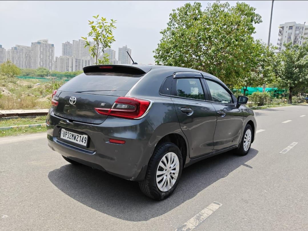 यूज़्ड 2022 टोयोटा गलांज़ा, Noida New Delhi 4 यूज़्ड 2022 टोयोटा गलांज़ा, Noida New Delhi 4