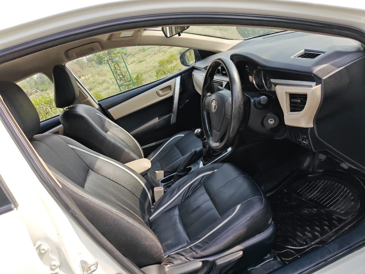 यूज़्ड 2015 टोयोटा कोरोला ऑल्टिस, Noida New Delhi 13 यूज़्ड 2015 टोयोटा कोरोला ऑल्टिस, Noida New Delhi 13