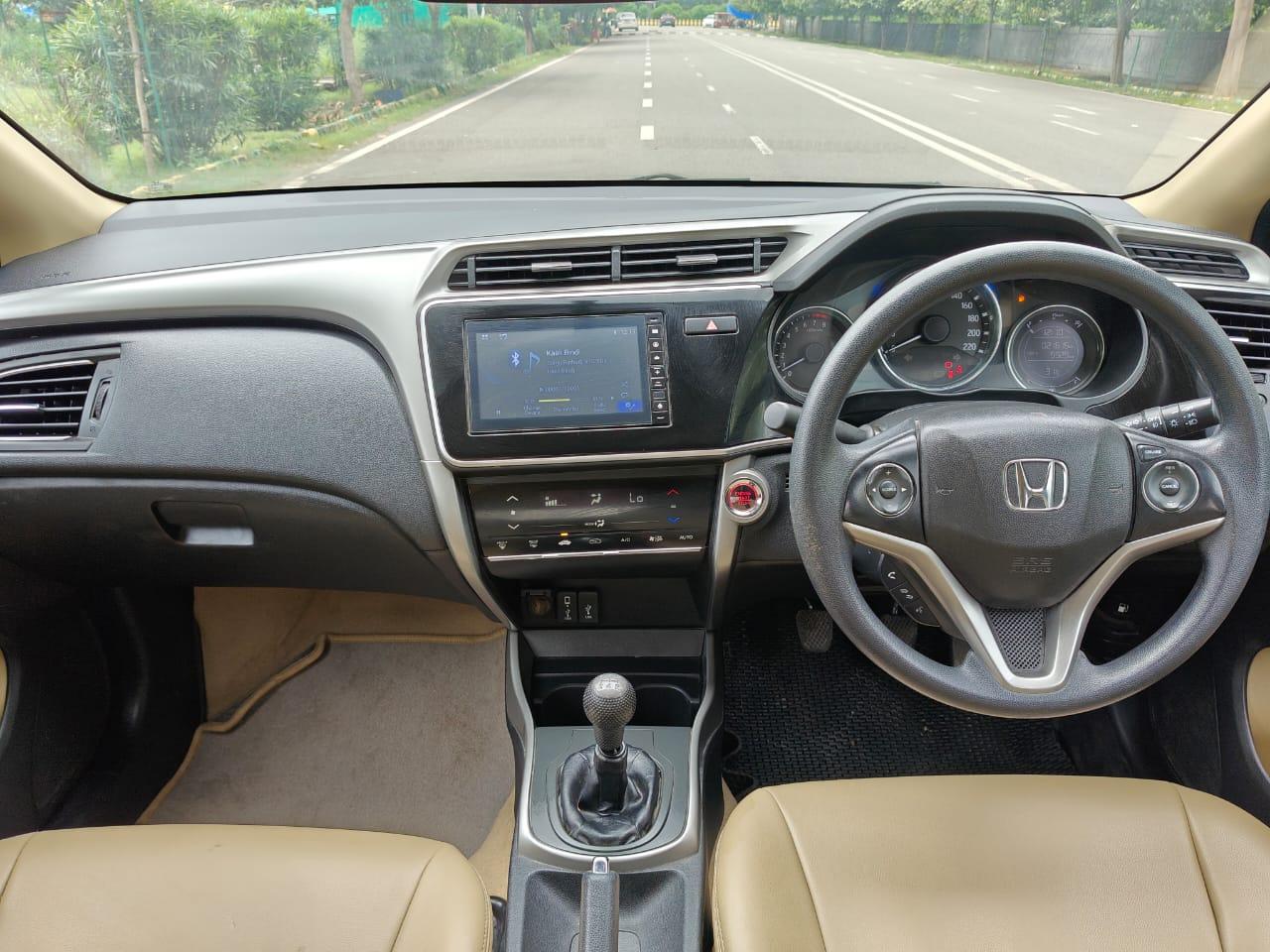 यूज़्ड 2022 होंडा सिटी, Noida New Delhi 11 यूज़्ड 2022 होंडा सिटी, Noida New Delhi 11