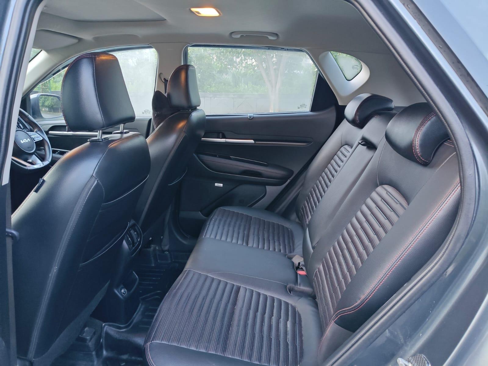 यूज़्ड 2022 किया सॉनेट, Noida New Delhi 15 यूज़्ड 2022 किया सॉनेट, Noida New Delhi 15