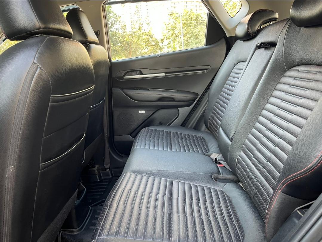 यूज़्ड 2022 किया सॉनेट, Noida New Delhi 15 यूज़्ड 2022 किया सॉनेट, Noida New Delhi 15