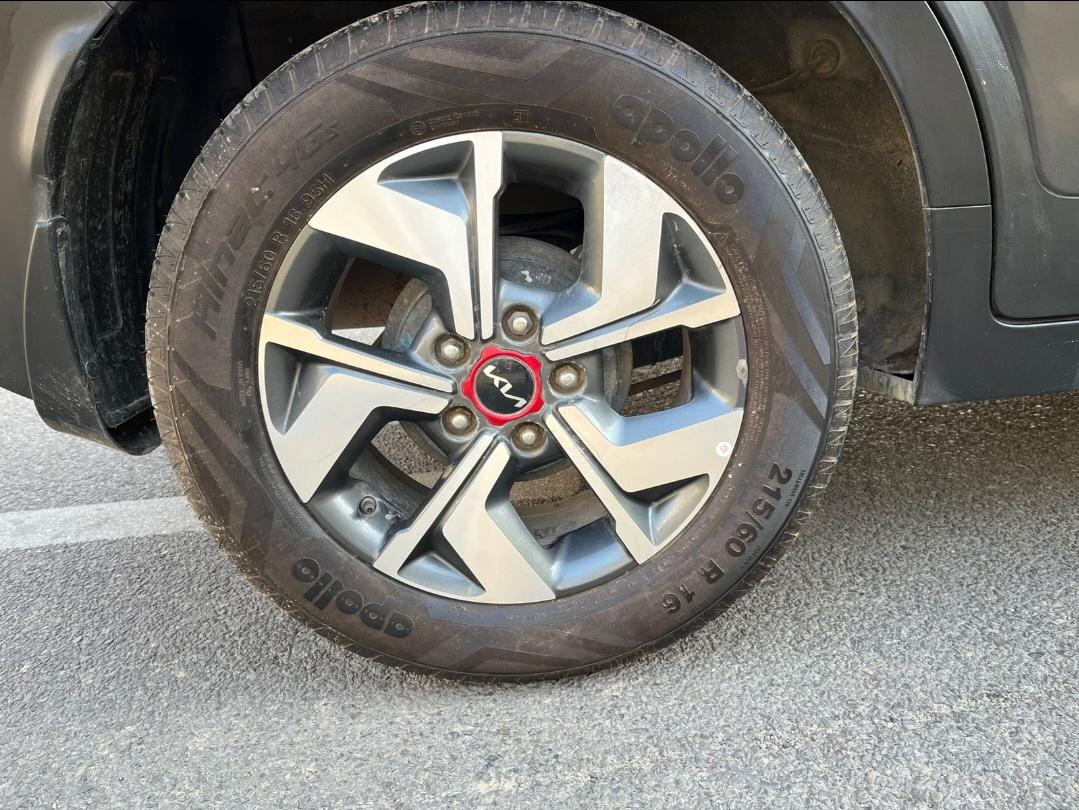 यूज़्ड 2022 किया सॉनेट, Noida New Delhi 8 यूज़्ड 2022 किया सॉनेट, Noida New Delhi 8