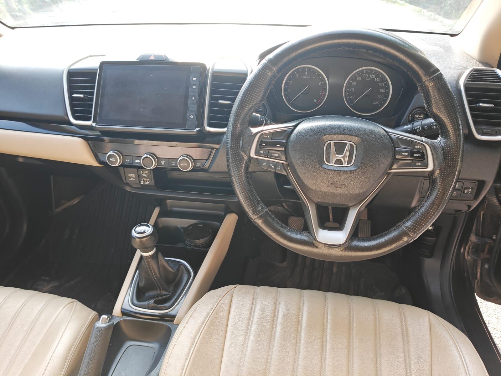 यूज़्ड 2023 होंडा सिटी, Noida New Delhi 12 यूज़्ड 2023 होंडा सिटी, Noida New Delhi 12