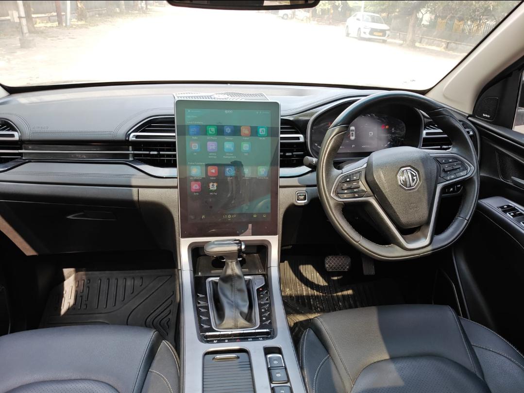 यूज़्ड 2024 एमजी हेक्टर प्लस, Noida New Delhi 12 यूज़्ड 2024 एमजी हेक्टर प्लस, Noida New Delhi 12