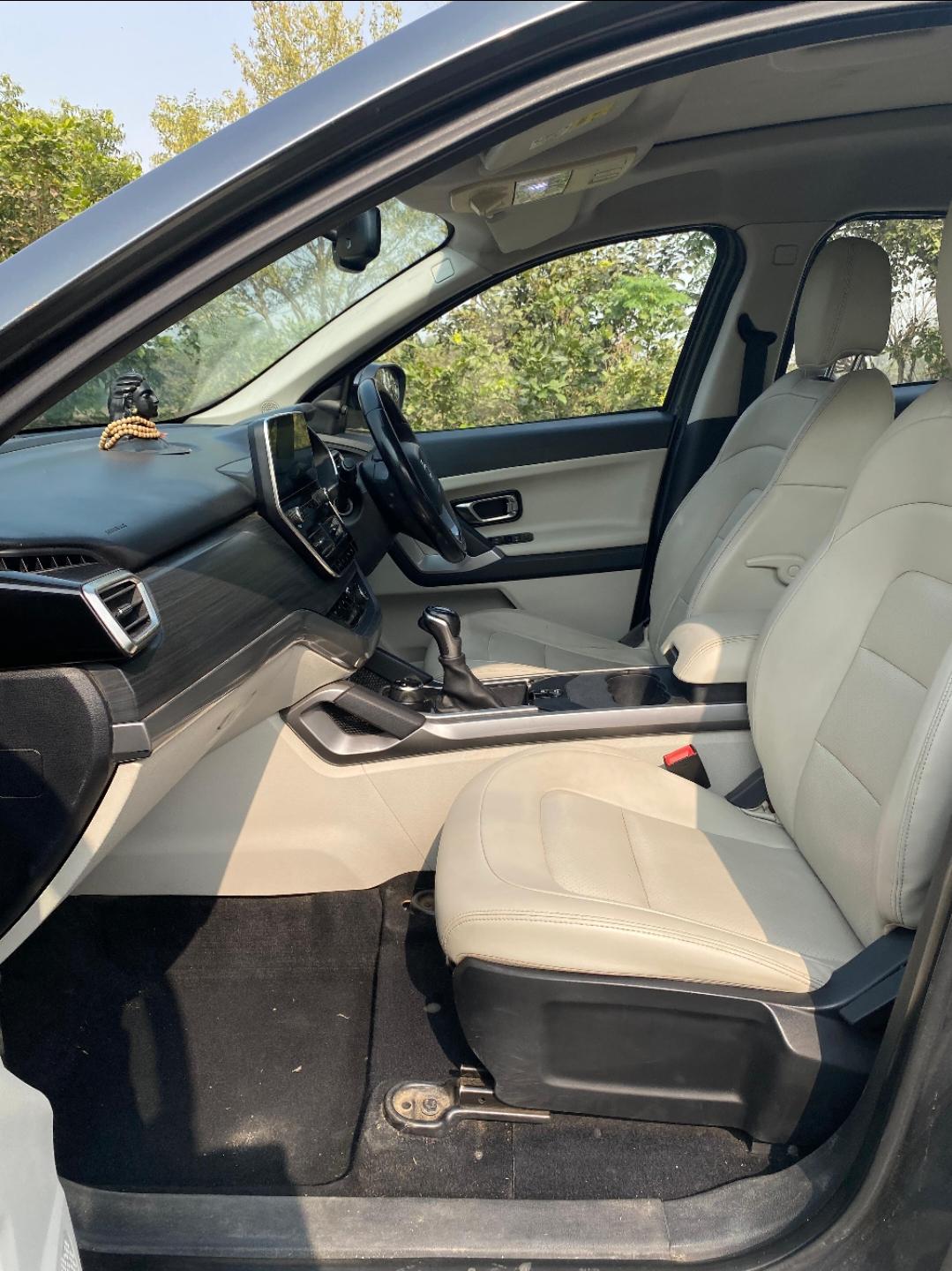 यूज़्ड 2021 टाटा सफारी, Noida New Delhi 12 यूज़्ड 2021 टाटा सफारी, Noida New Delhi 12