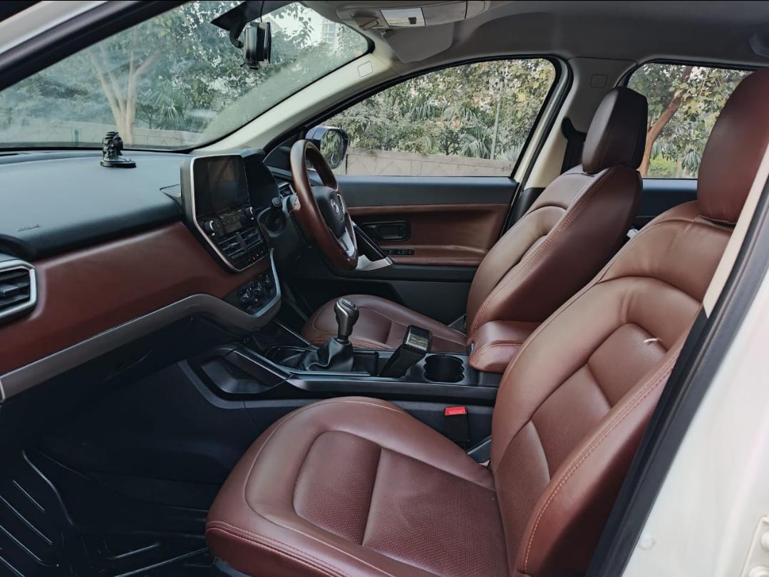 यूज़्ड 2021 टाटा हैरियर, Noida New Delhi 15 यूज़्ड 2021 टाटा हैरियर, Noida New Delhi 15