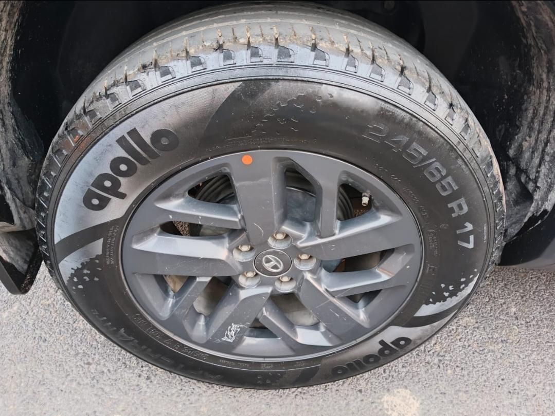 यूज़्ड 2021 टाटा हैरियर, Noida New Delhi 8 यूज़्ड 2021 टाटा हैरियर, Noida New Delhi 8