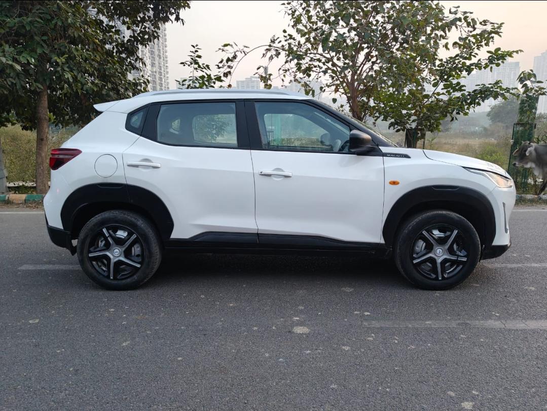 यूज़्ड 2023 निसान मैग्नाइट, Noida New Delhi 5 यूज़्ड 2023 निसान मैग्नाइट, Noida New Delhi 5