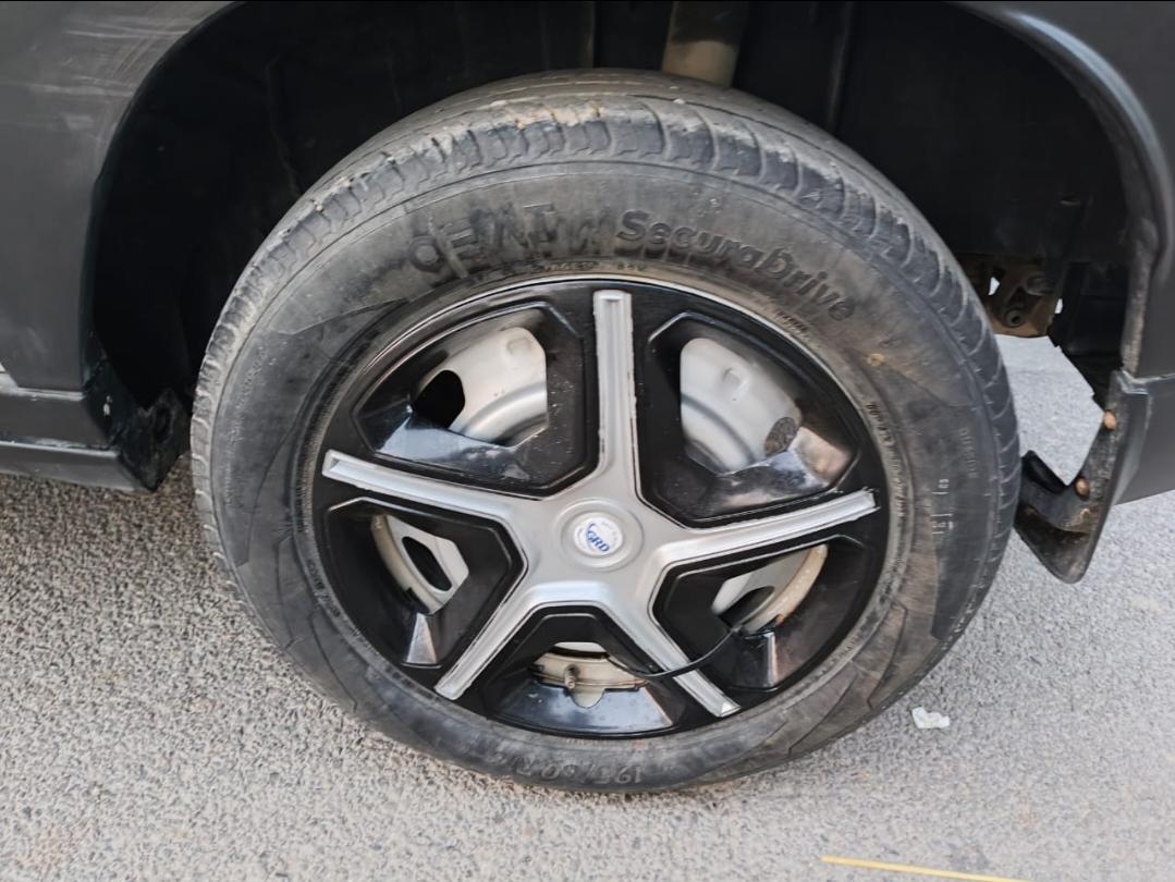 यूज़्ड 2023 निसान मैग्नाइट, Noida New Delhi 8 यूज़्ड 2023 निसान मैग्नाइट, Noida New Delhi 8