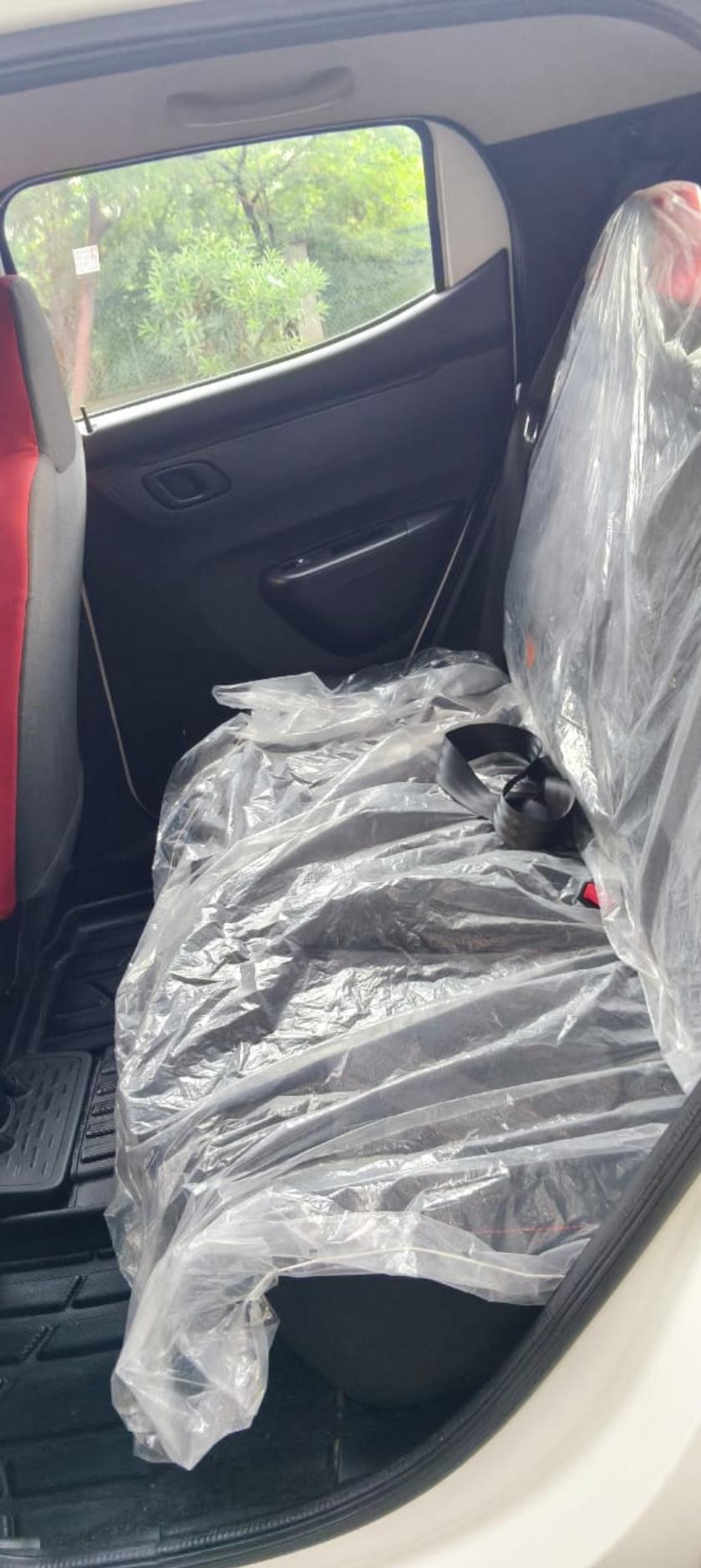 यूज़्ड 2023 रेनो क्विड, Noida New Delhi 14 यूज़्ड 2023 रेनो क्विड, Noida New Delhi 14