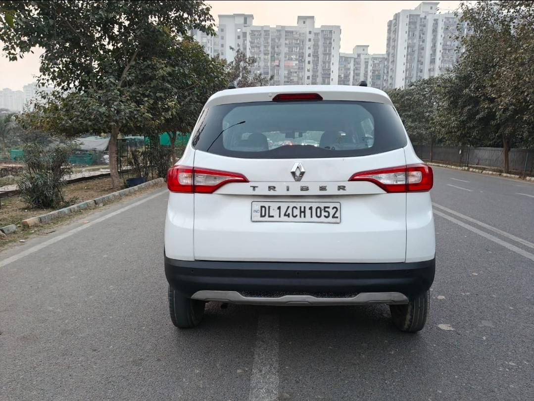 यूज़्ड 2023 रेनो ट्राइबर, Noida New Delhi 9 यूज़्ड 2023 रेनो ट्राइबर, Noida New Delhi 9